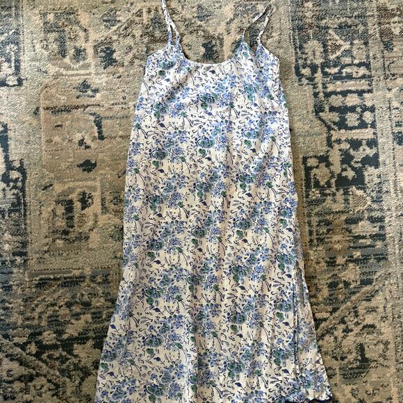 Heidi Carey Blue Floral Slip Nightgown - Picture 2 of 7